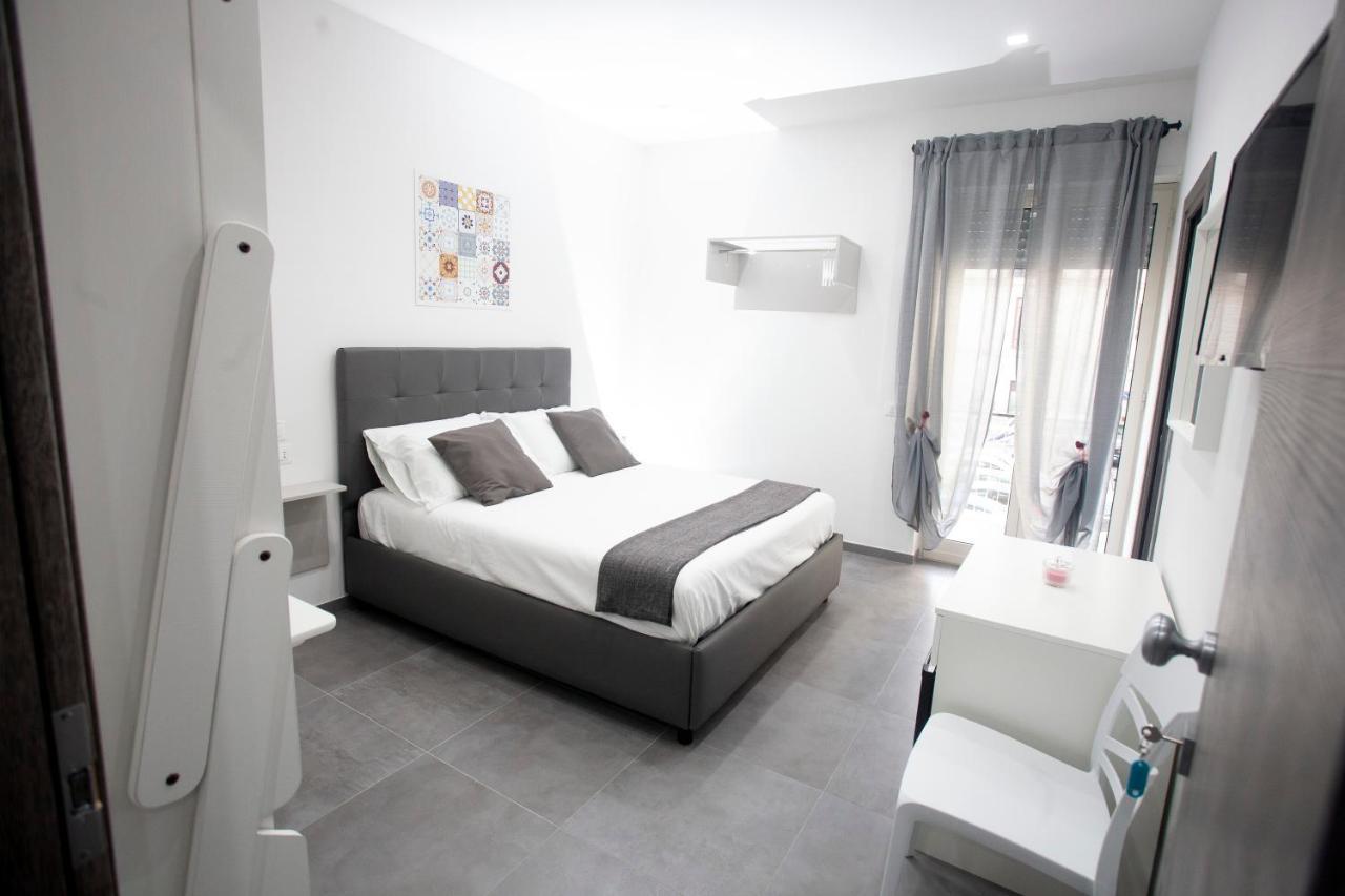 Amazing Napoli Bed and Breakfast Εξωτερικό φωτογραφία