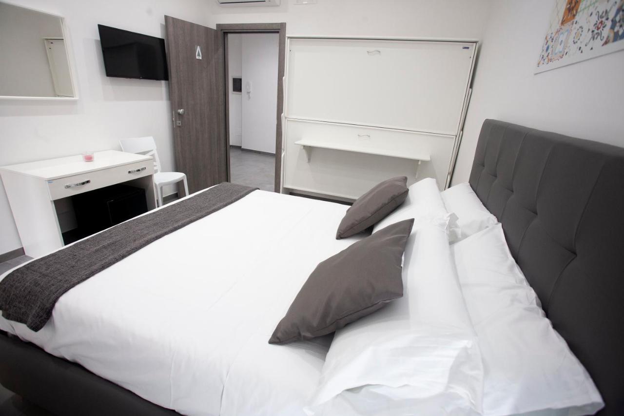 Amazing Napoli Bed and Breakfast Εξωτερικό φωτογραφία