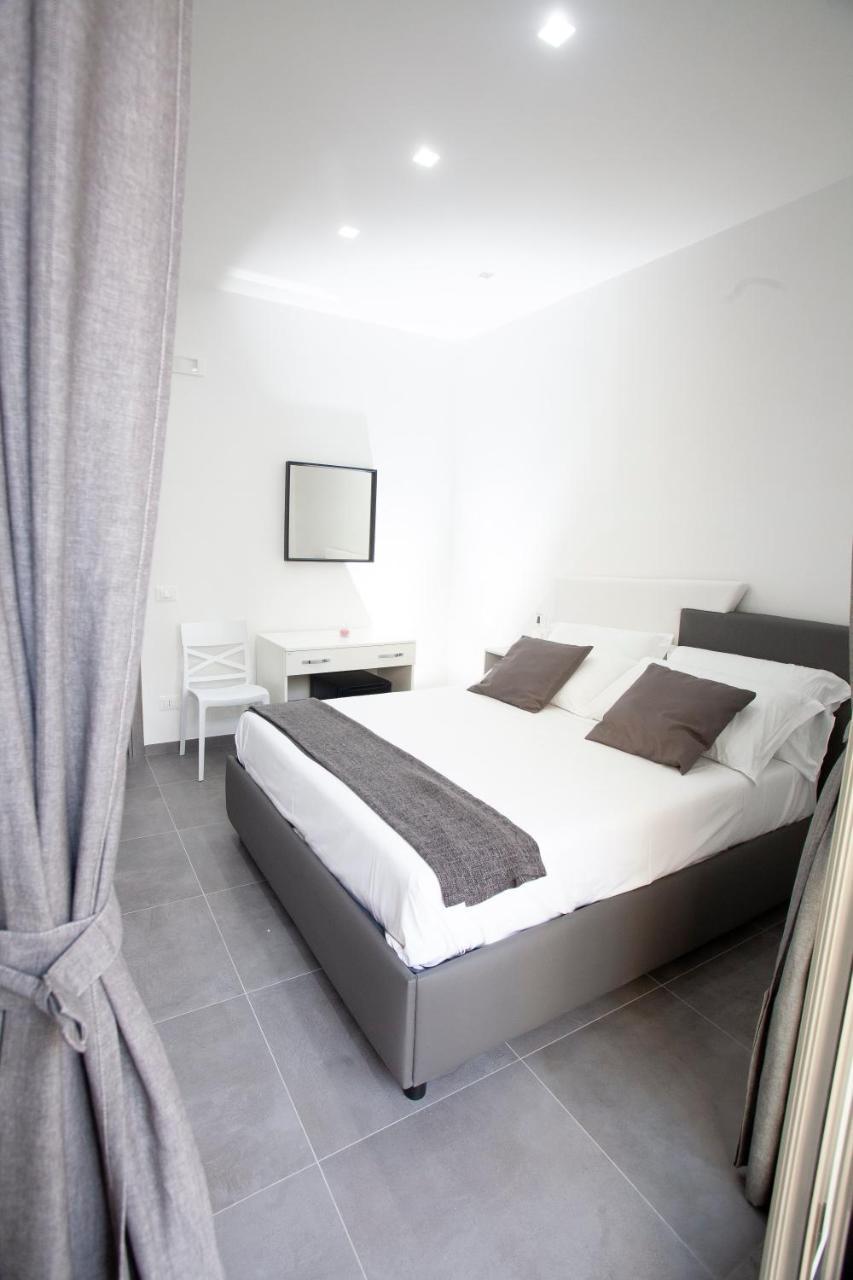 Amazing Napoli Bed and Breakfast Εξωτερικό φωτογραφία