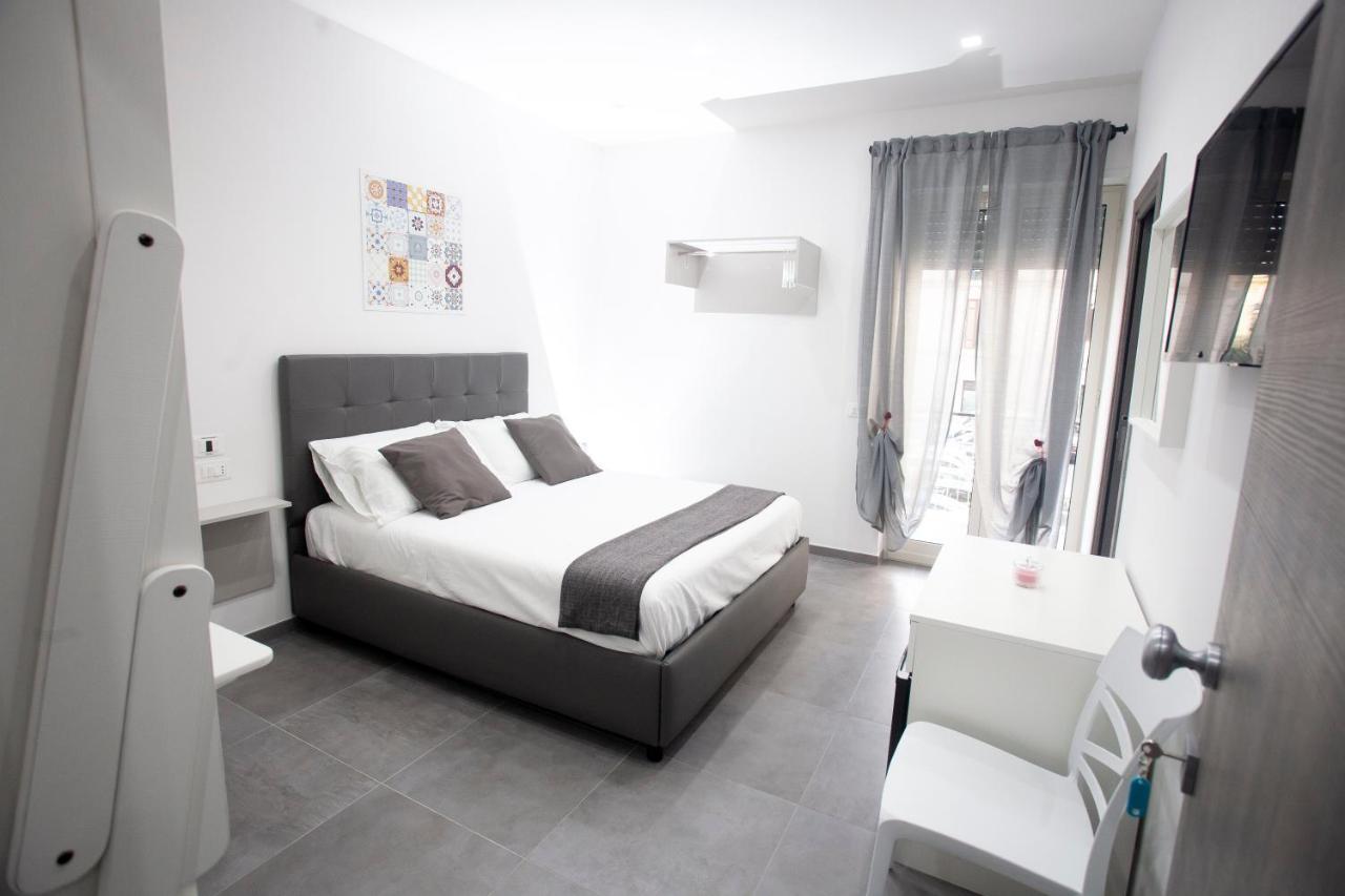 Amazing Napoli Bed and Breakfast Εξωτερικό φωτογραφία