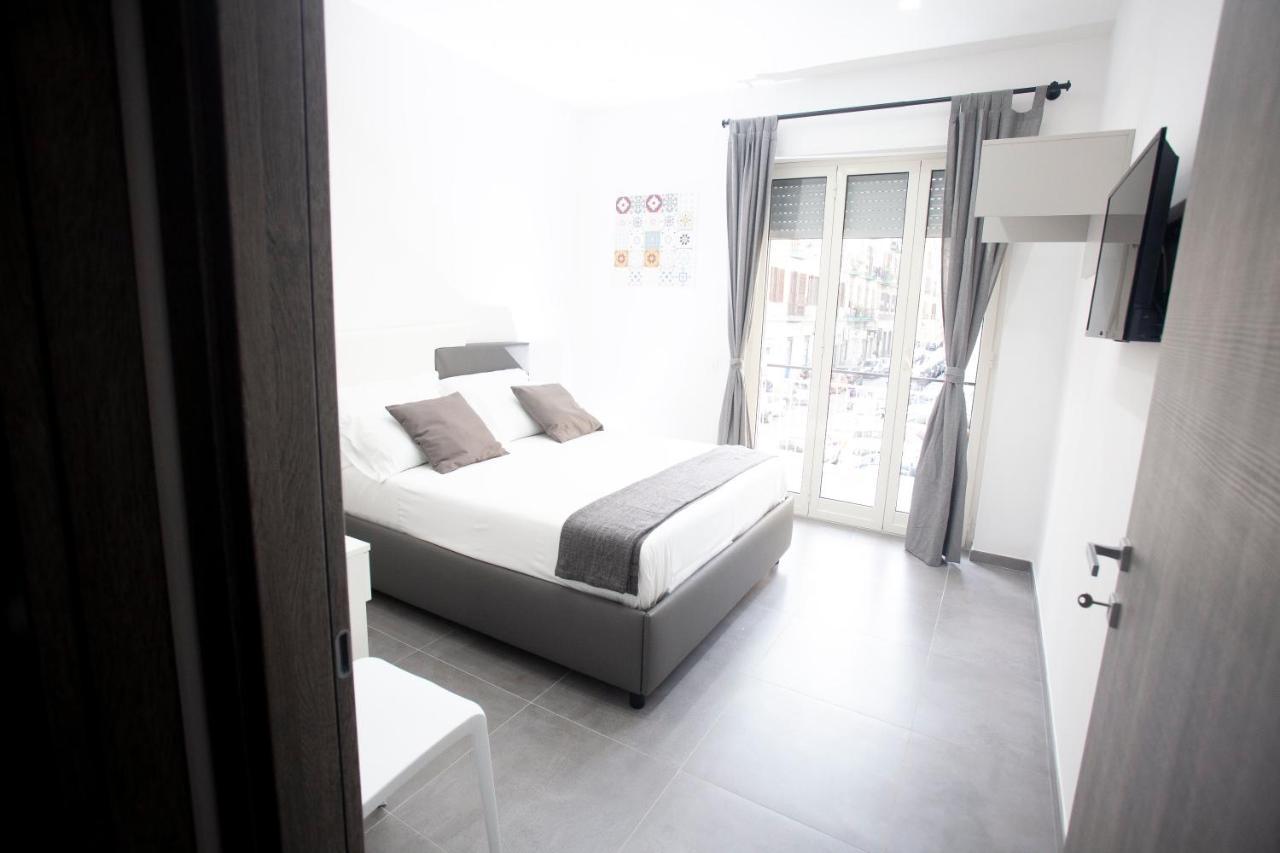 Amazing Napoli Bed and Breakfast Εξωτερικό φωτογραφία