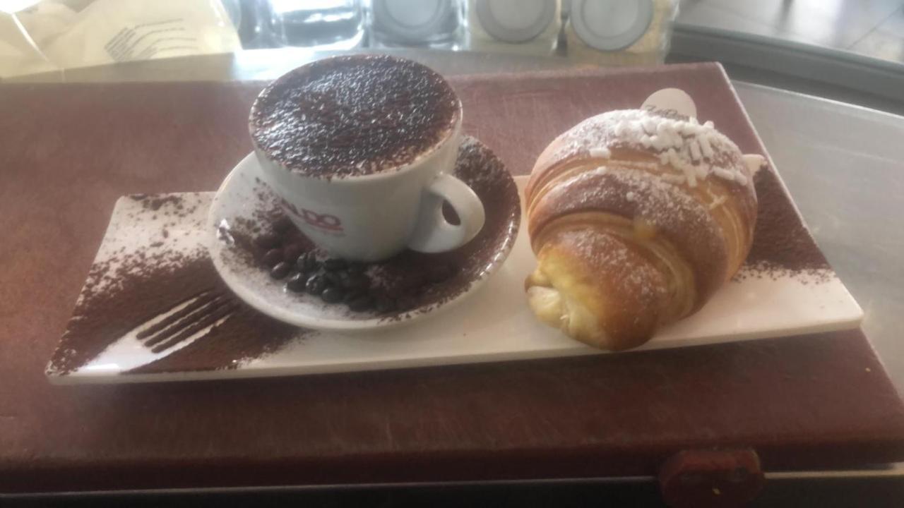 Amazing Napoli Bed and Breakfast Εξωτερικό φωτογραφία